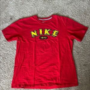 Nike Red Retro T-Shirt Size XL
